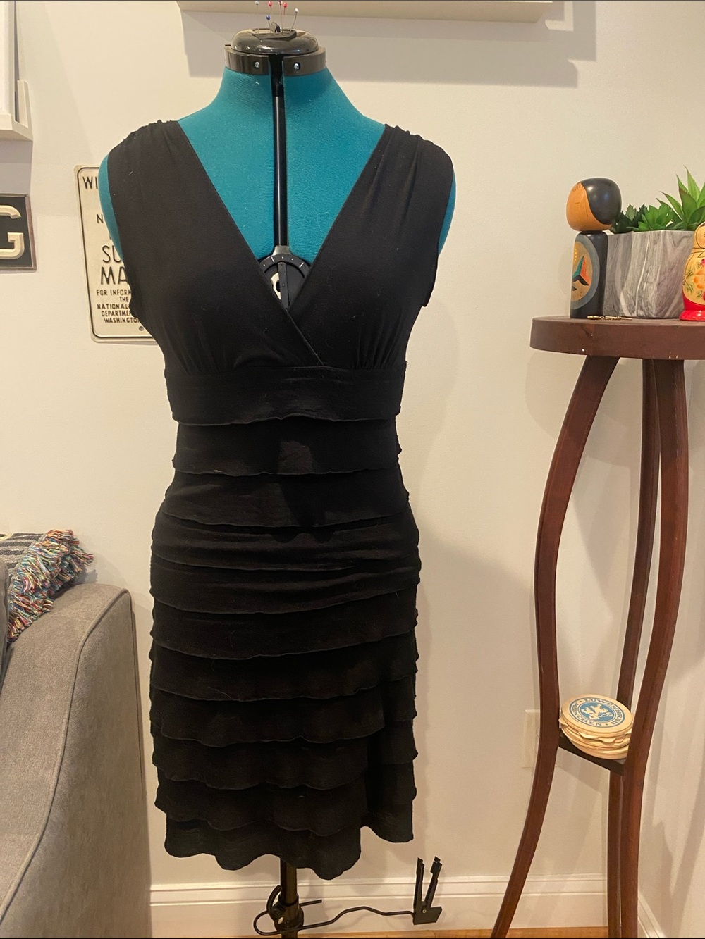 Max Studio Black Sleeveless V-Neck Tiered Mini Dress